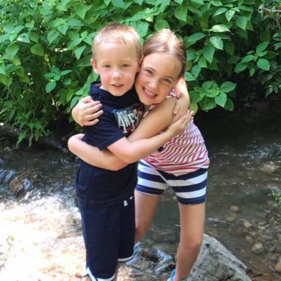 Meet your Posher, Alissa - Picture 1 of 1